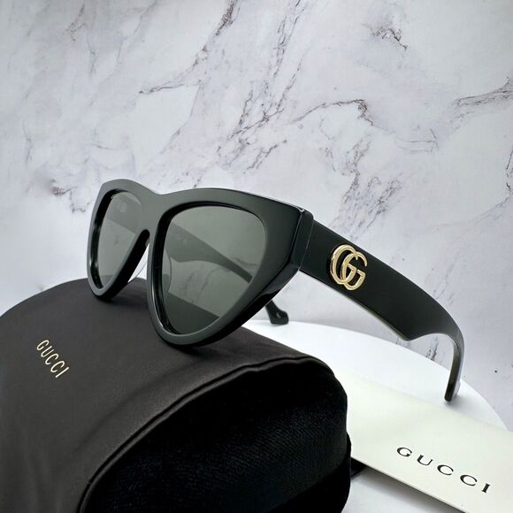 New Gucci Sunglasses - Picture 5 of 16